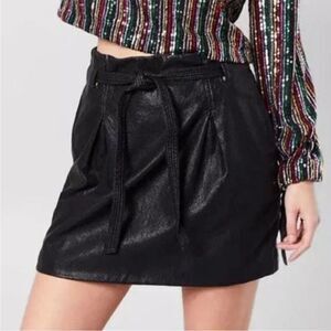 NWT Free People Y2K Payton Faux Leather Paperbag Mini Skirt Black Size 0 Boho